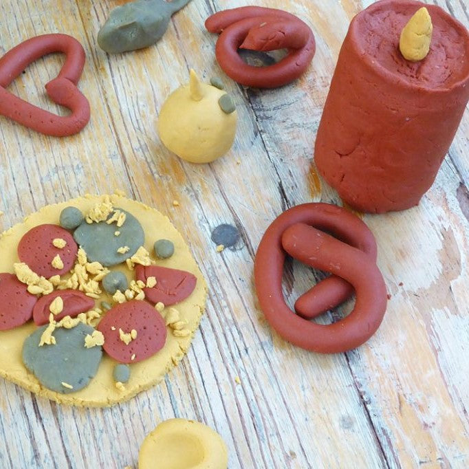 Set: boetseerklei voor kinderen (Kinderknete / Modeling clay for children)